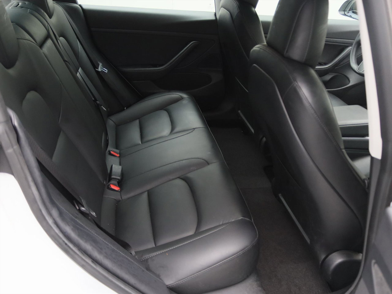 Tesla Model 3 Standard RWD Plus 92% SoH [ LFP ACCU+AUTOPILOT+60 kWh+PREMIUM AUDIO ] 9
