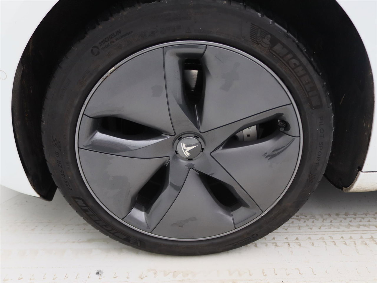 Tesla Model 3 Standard RWD Plus 92% SoH [ LFP ACCU+AUTOPILOT+60 kWh+PREMIUM AUDIO ] 14