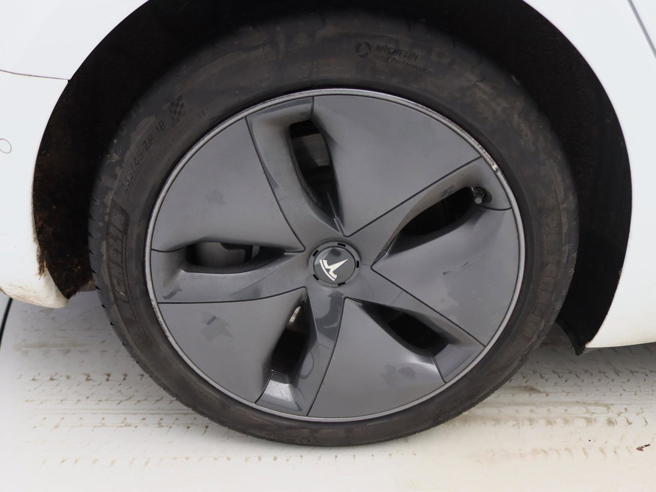 Tesla Model 3 Standard RWD Plus 92% SoH [ LFP ACCU+AUTOPILOT+60 kWh+PREMIUM AUDIO ] 12