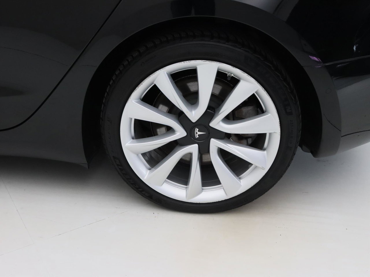 Tesla Model 3 Standard RWD Plus 89% SoH [ LFP-ACCU+AUTOPILOT+60 kWh+PREMIUM AUDIO ] 22