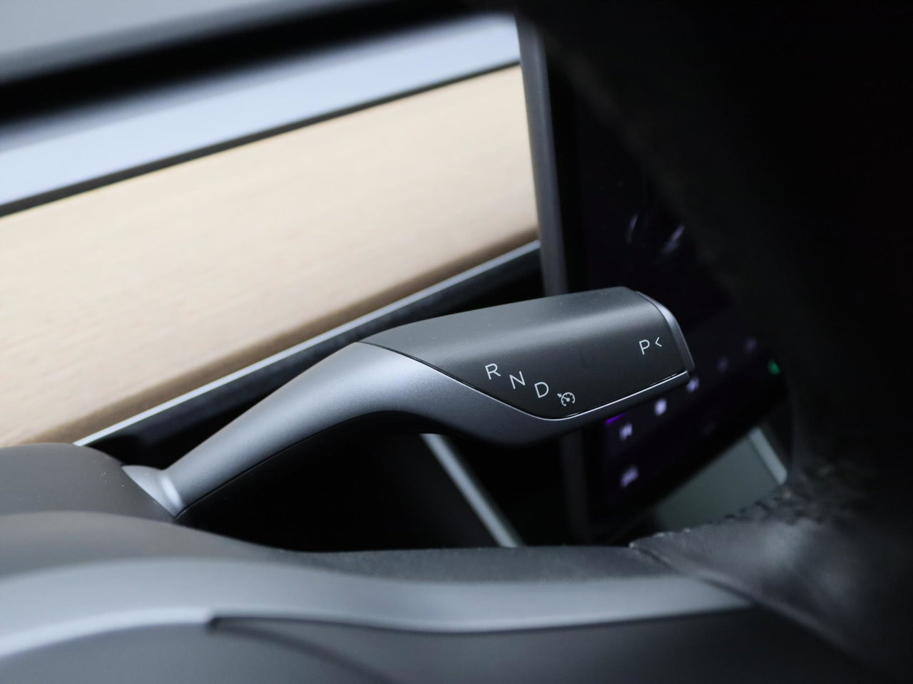 Tesla Model 3 Standard RWD Plus 89% SoH [ LFP-ACCU+AUTOPILOT+60 kWh+PREMIUM AUDIO ] 25
