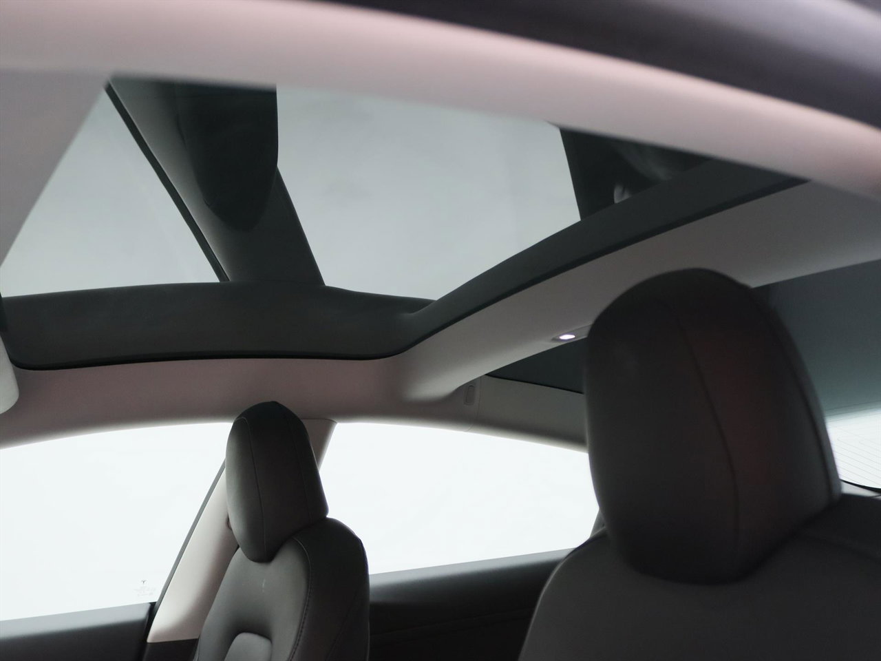 Tesla Model 3 Standard RWD Plus 89% SoH [ LFP-ACCU+AUTOPILOT+60 kWh+PREMIUM AUDIO ] 20
