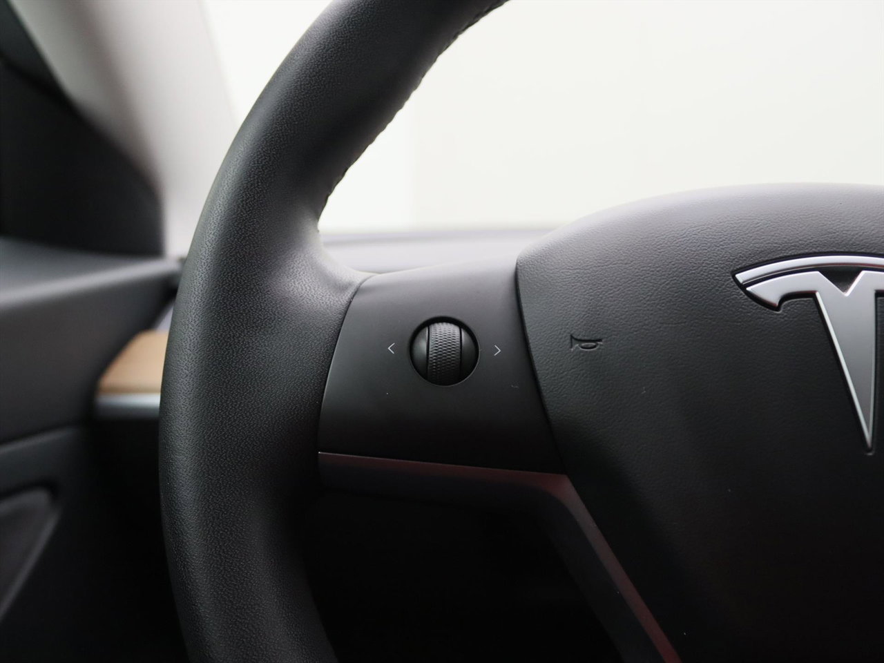 Tesla Model 3 Standard RWD Plus 89% SoH [ LFP-ACCU+AUTOPILOT+60 kWh+PREMIUM AUDIO ] 22