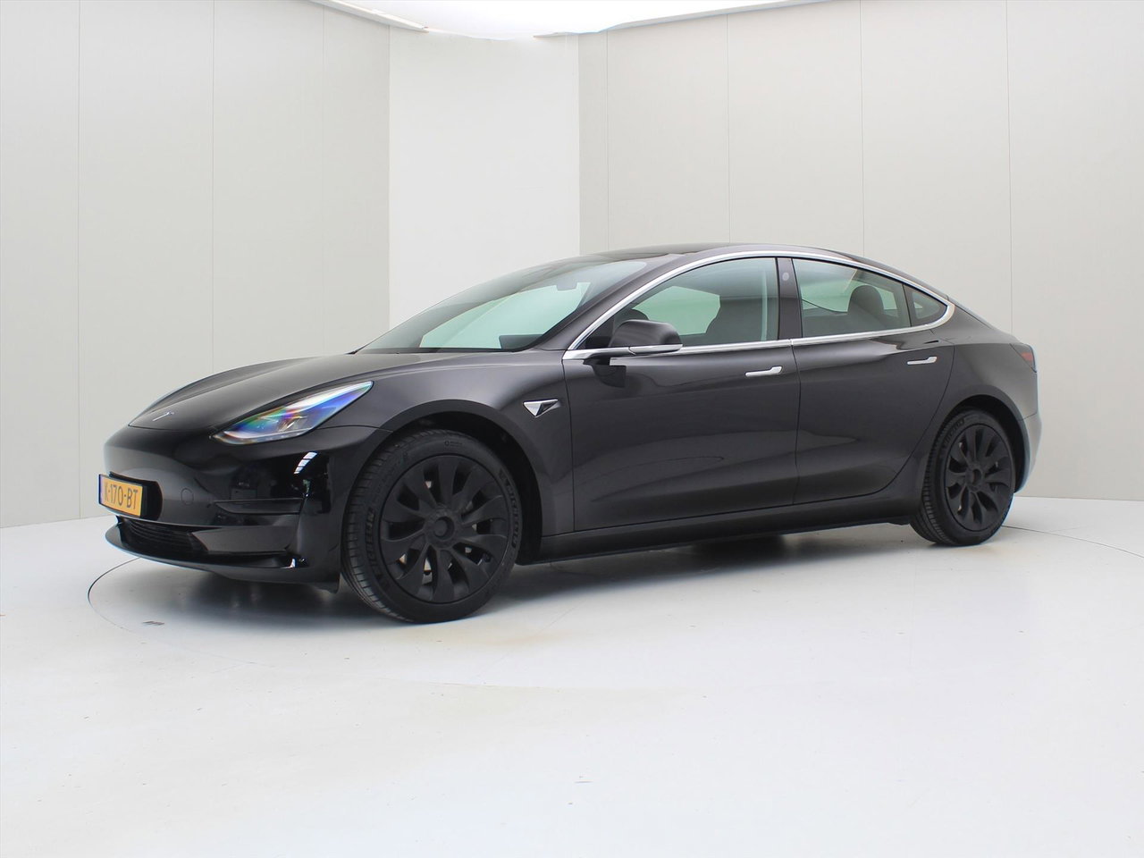 Tesla Model 3 Standard RWD Plus 89% SoH [ LFP-ACCU+AUTOPILOT+60 kWh+PREMIUM AUDIO ] 7