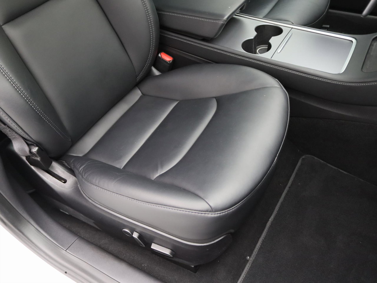 Tesla Model 3 Long-Range AWD 351pk 75 kWh [ FACELIFT+WARMTEPOMP+AUTOPILOT+620KM WLTP+PREMIUM AUDIO ] 15
