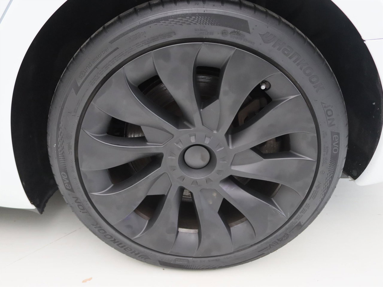 Tesla Model 3 Long-Range AWD 351pk 75 kWh [ FACELIFT+WARMTEPOMP+AUTOPILOT+620KM WLTP+PREMIUM AUDIO ] 12