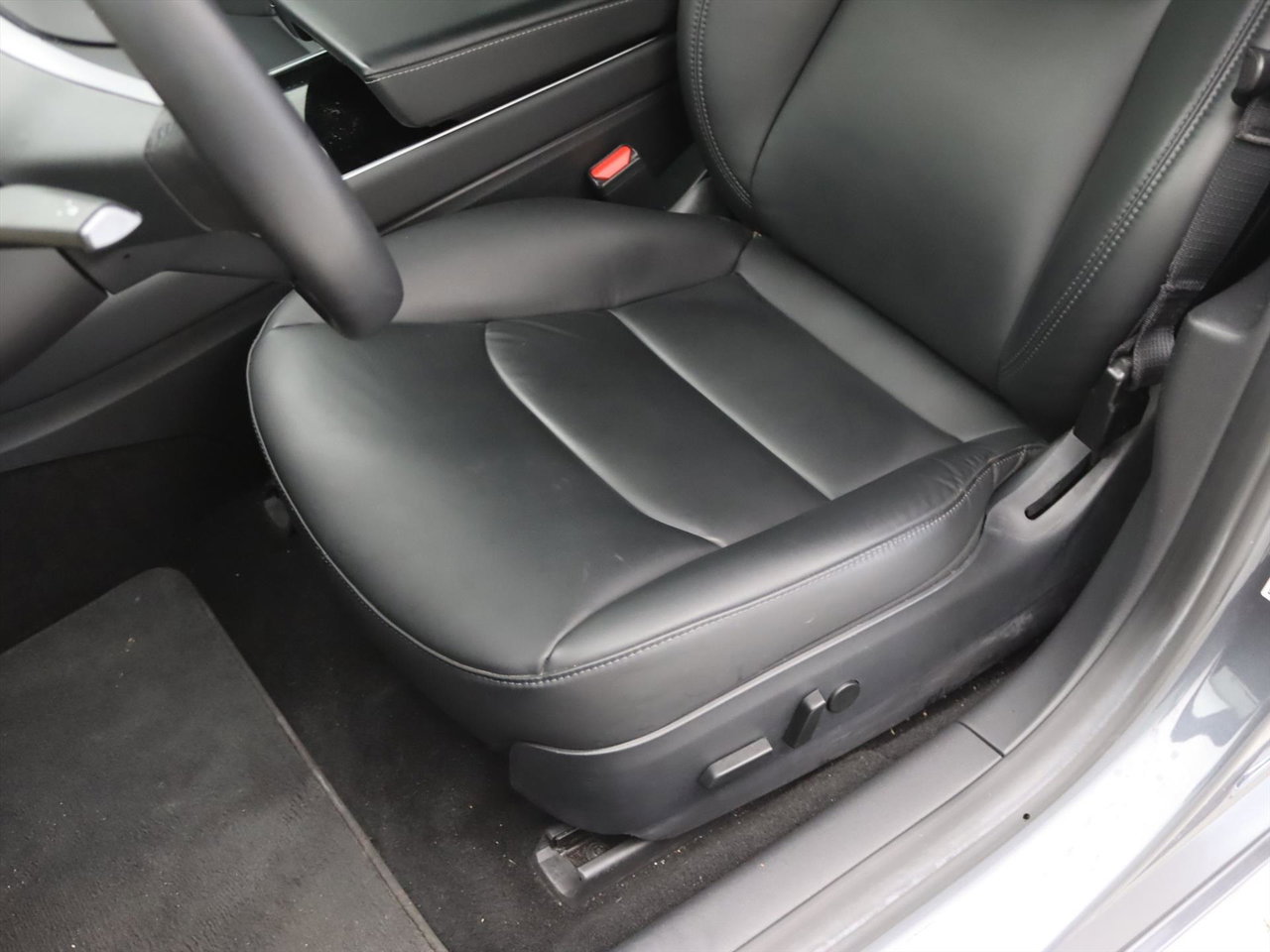 Tesla Model 3 Standard RWD Plus 93% SoH [ LFP-ACCU+AUTOPILOT+60 kWh+PREMIUM AUDIO ] 18