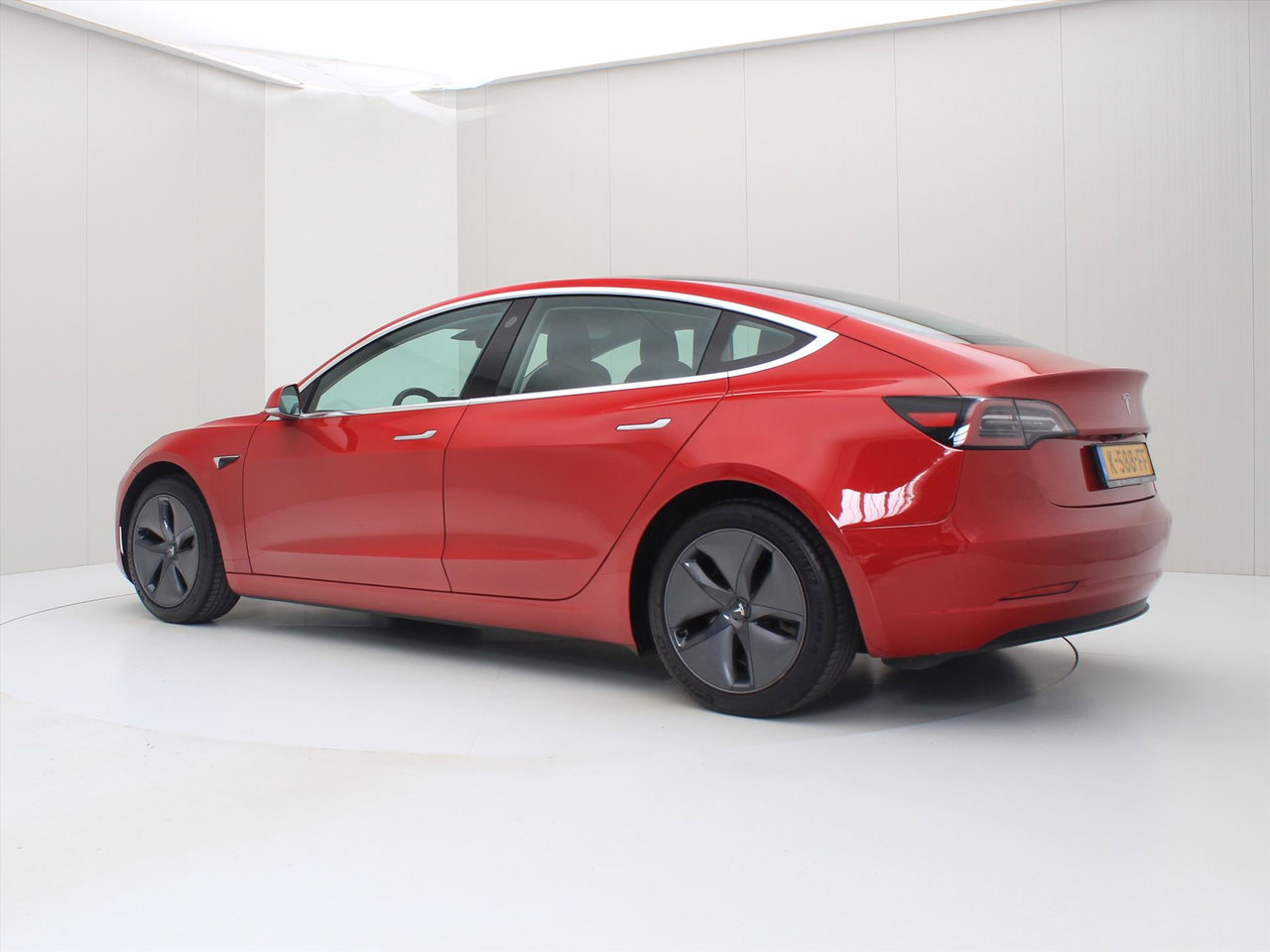 Tesla Model 3 Standard RWD Plus 89% SoH [ LFP-ACCU+AUTOPILOT+60 kWh+PREMIUM AUDIO ] 3