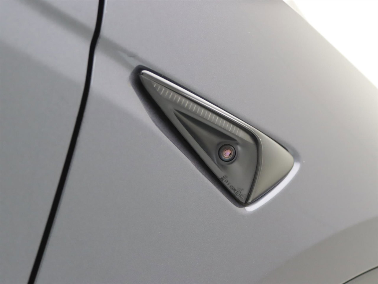 Tesla Model Y Long-Range AWD 351pk 75 kWh [ AUTOPILOT+20 INCH+533KM WLTP+PREMIUM AUDIO ] 13