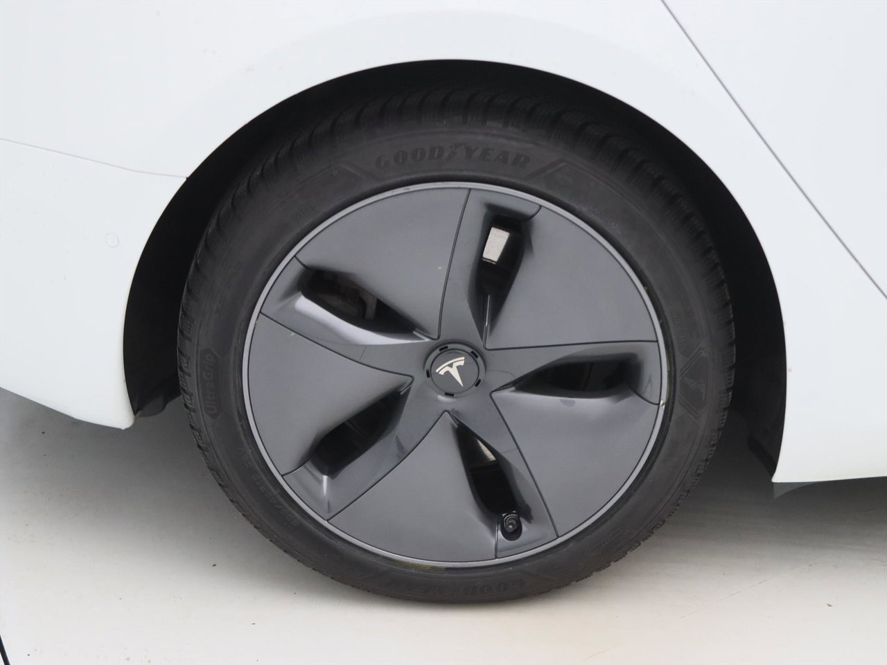 Tesla Model 3 Standard RWD Plus 92% SoH [ LFP-ACCU+AUTOPILOT+60 kWh+PREMIUM AUDIO ] 10