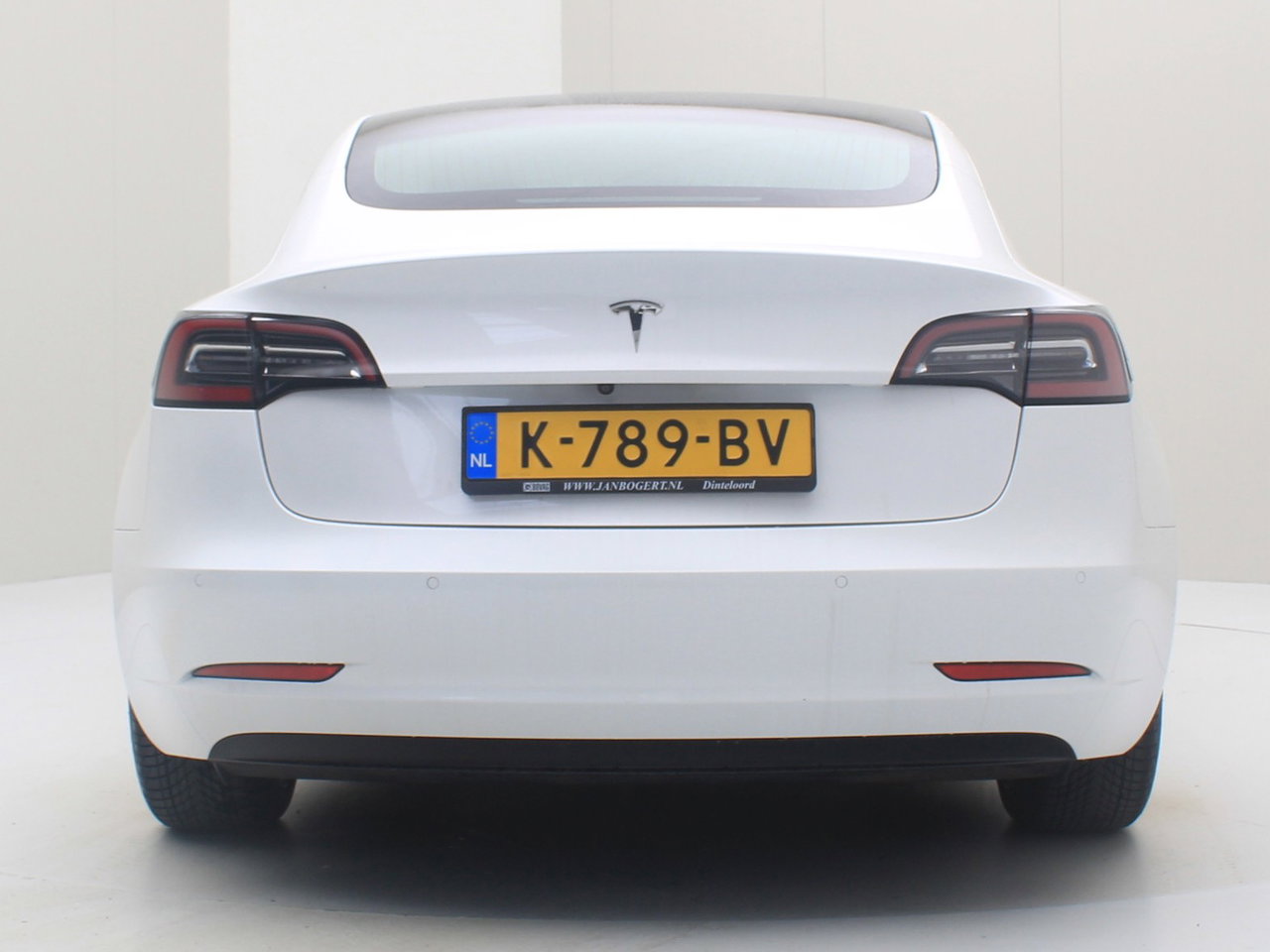 Tesla Model 3 Standard RWD Plus 92% SoH [ LFP-ACCU+AUTOPILOT+60 kWh+PREMIUM AUDIO ] 6