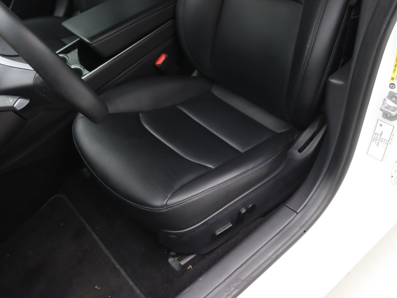 Tesla Model 3 Standard RWD Plus 92% SoH [ LFP-ACCU+AUTOPILOT+60 kWh+PREMIUM AUDIO ] 24