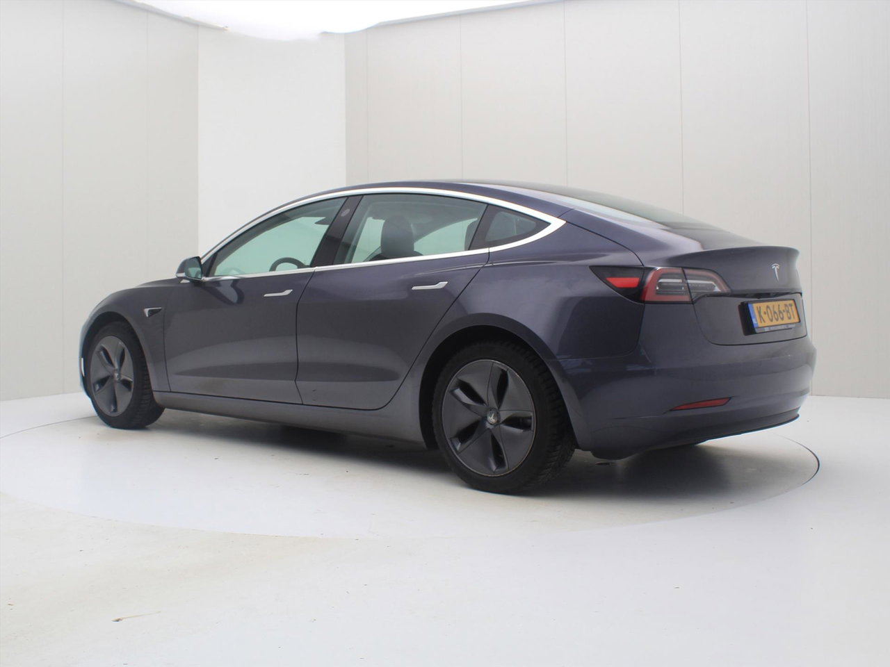 Tesla Model 3 Standard RWD Plus 93% SoH [ LFP-ACCU+AUTOPILOT+60 kWh+PREMIUM AUDIO ] 3