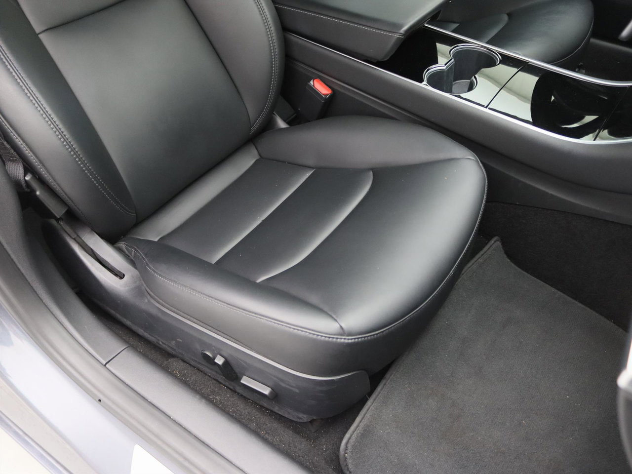 Tesla Model 3 Standard RWD Plus 93% SoH [ LFP-ACCU+AUTOPILOT+60 kWh+PREMIUM AUDIO ] 11