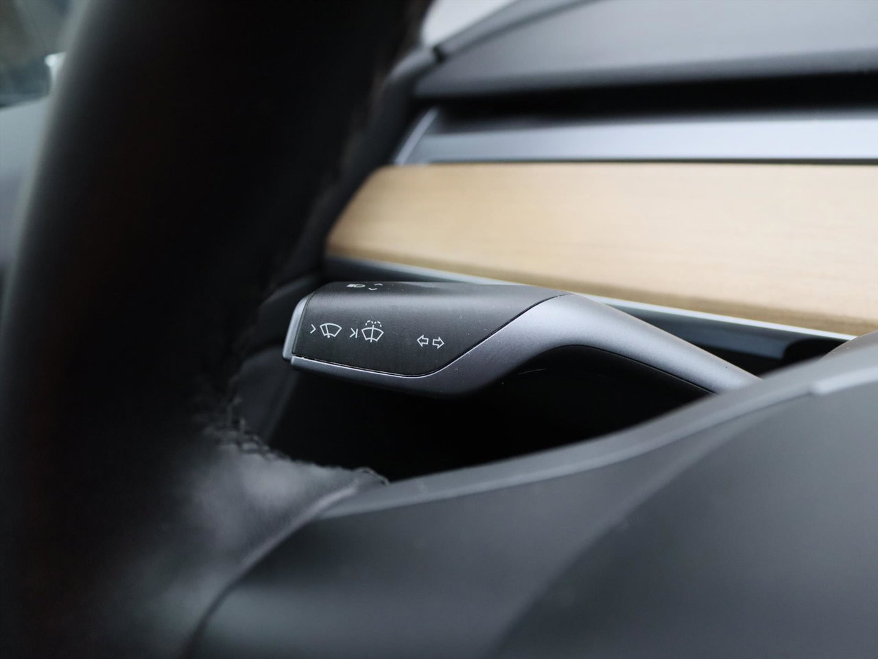 Tesla Model 3 Standard RWD Plus 93% SoH [ LFP-ACCU+AUTOPILOT+60 kWh+PREMIUM AUDIO ] 21