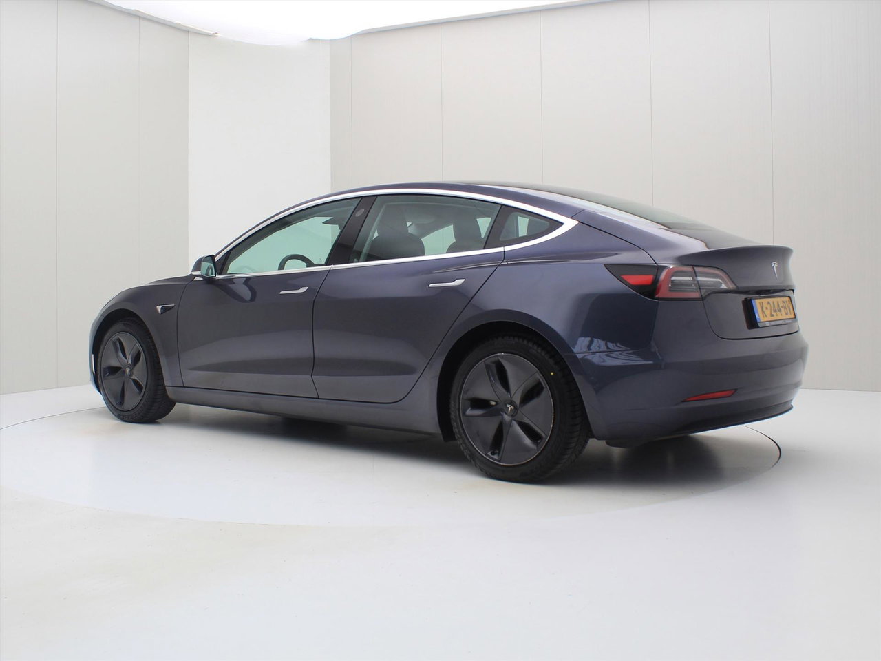 Tesla Model 3 Standard RWD Plus 91% SoH [ LFP-ACCU+AUTOPILOT+60 kWh+PREMIUM AUDIO ] 3