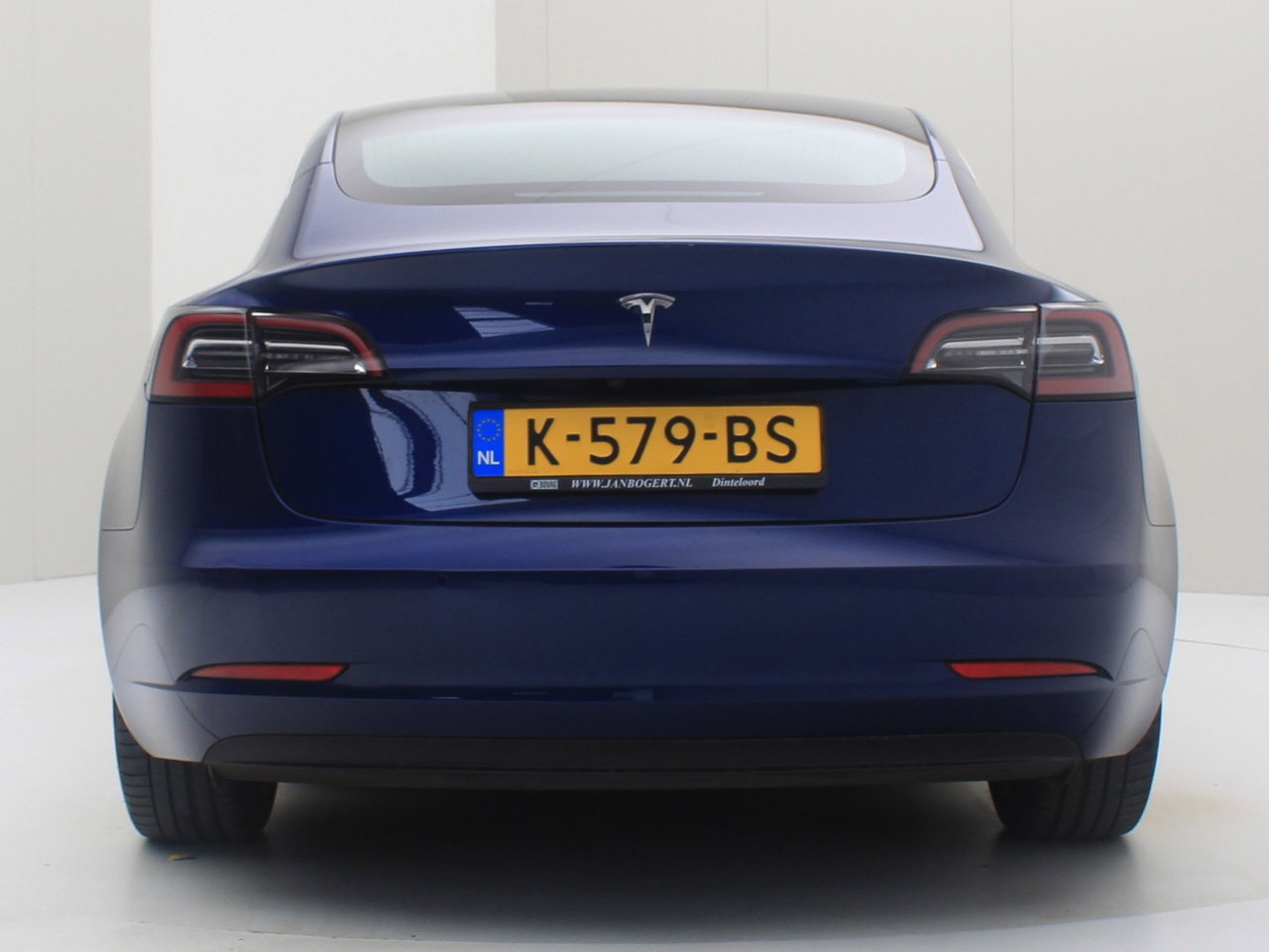 Tesla Model 3 Standard RWD Plus 89% SoH [ LFP-ACCU+AUTOPILOT+60 kWh+PREMIUM AUDIO ] 6