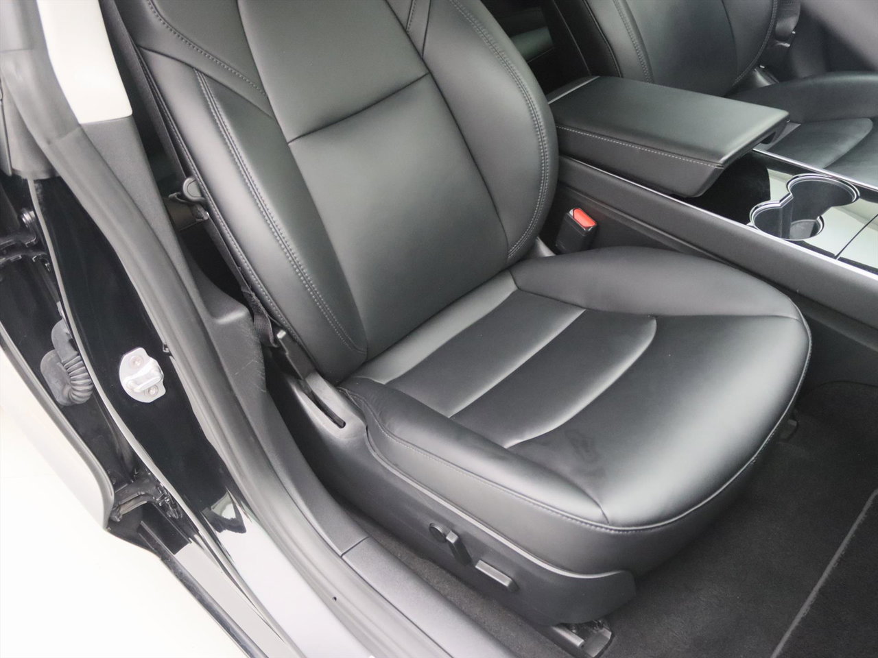 Tesla Model 3 Standard RWD Plus 91% SoH [ LFP-ACCU+AUTOPILOT+60 kWh+PREMIUM AUDIO ] 18