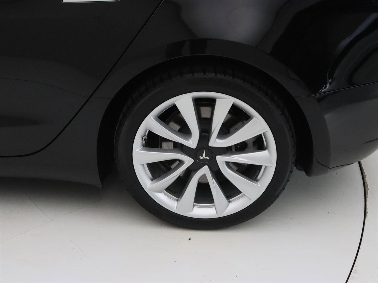 Tesla Model 3 Standard RWD Plus 91% SoH [ LFP-ACCU+AUTOPILOT+60 kWh+PREMIUM AUDIO ] 21