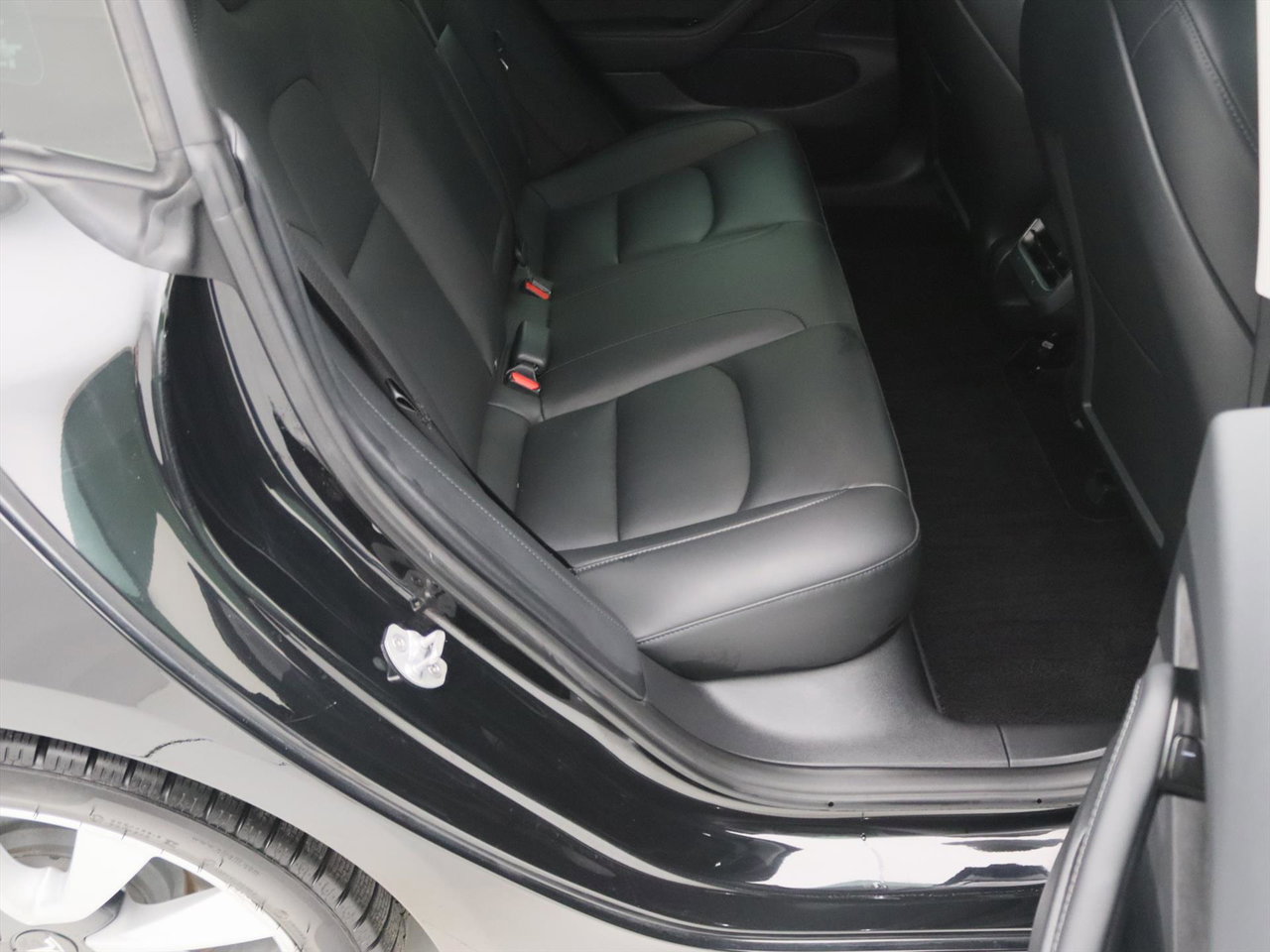 Tesla Model 3 Standard RWD Plus 91% SoH [ LFP-ACCU+AUTOPILOT+60 kWh+PREMIUM AUDIO ] 14
