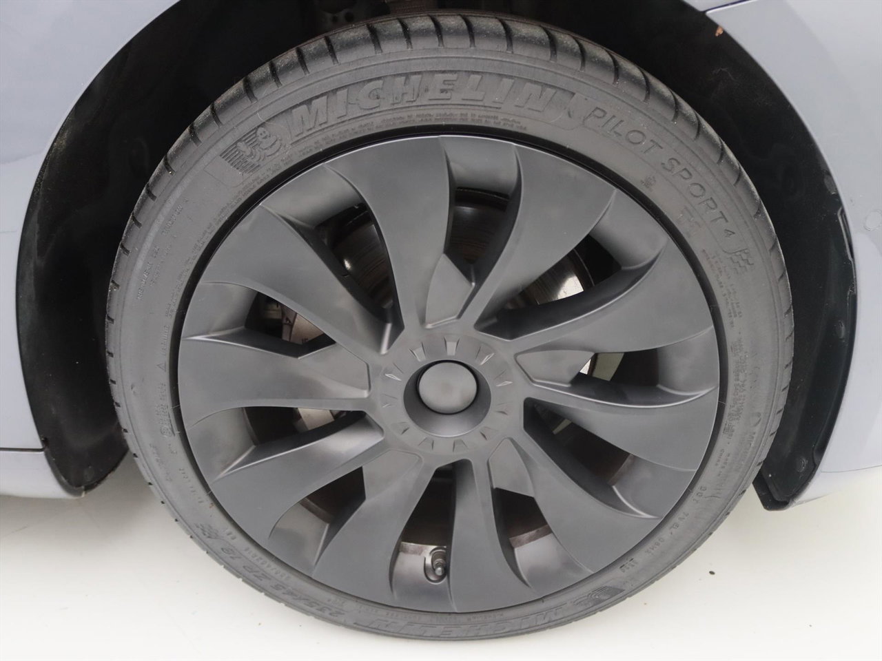 Tesla Model 3 Standard RWD Plus 89% SoH [ LFP ACCU+AUTOPILOT+60 kWh+PREMIUM AUDIO ] 10