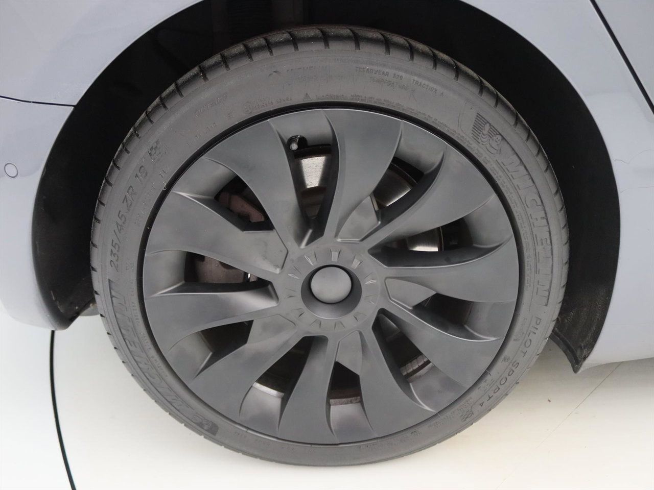 Tesla Model 3 Standard RWD Plus 89% SoH [ LFP ACCU+AUTOPILOT+60 kWh+PREMIUM AUDIO ] 9