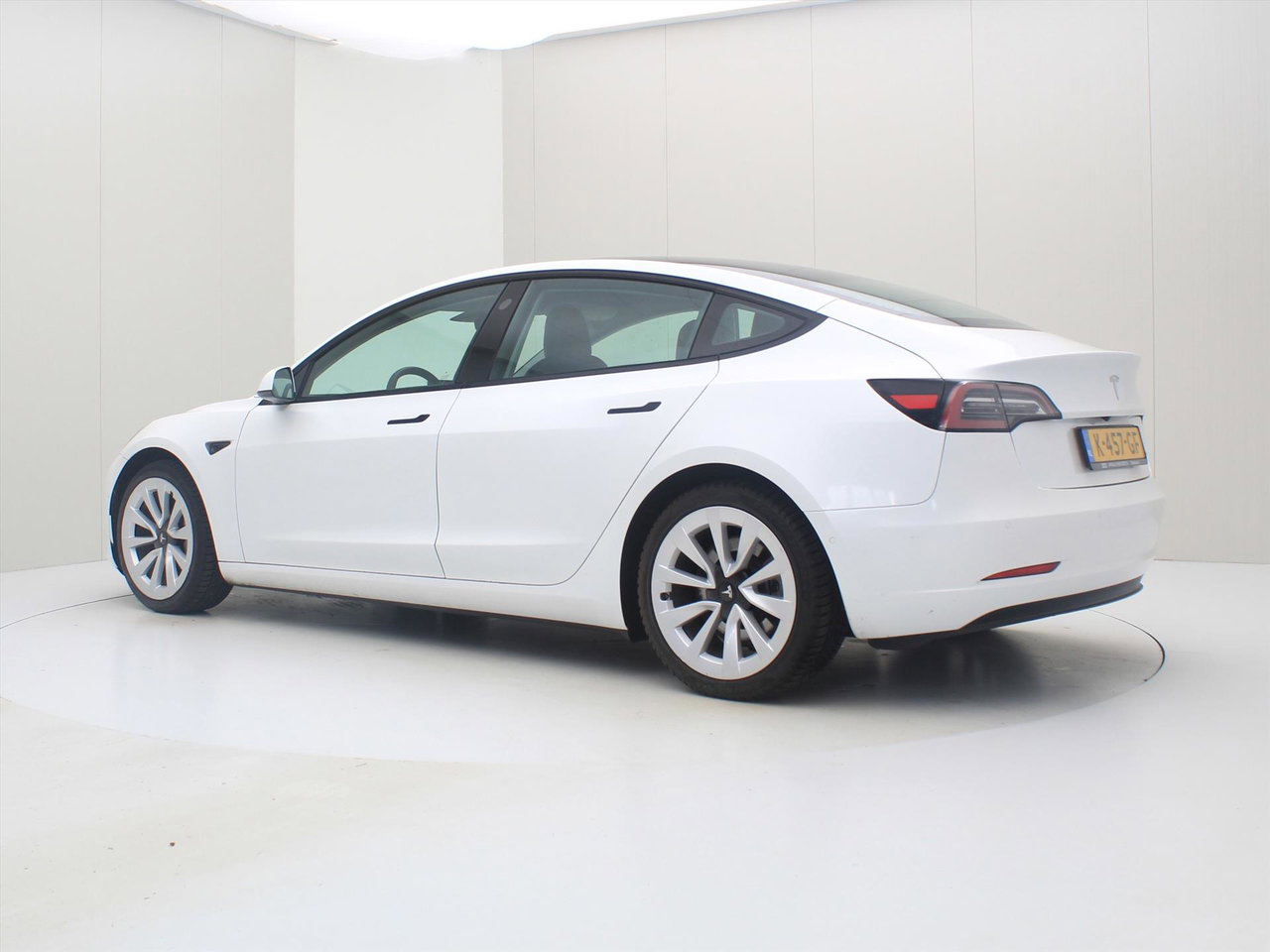 Tesla Model 3 Long-Range AWD 351pk 75 kWh 95% SoH [ FACELIFT+WARMTEPOMP+AUTOPILOT+19 INCH ] 3