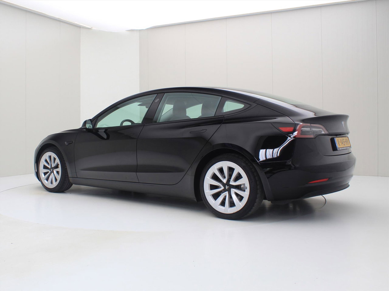 Tesla Model 3 Long-Range AWD 351pk 75 kWh 86.6% SoH [ FACELIFT+WARMTEPOMP+AUTOPILOT+620KM WLTP+PREMIUM AUDIO ] 3