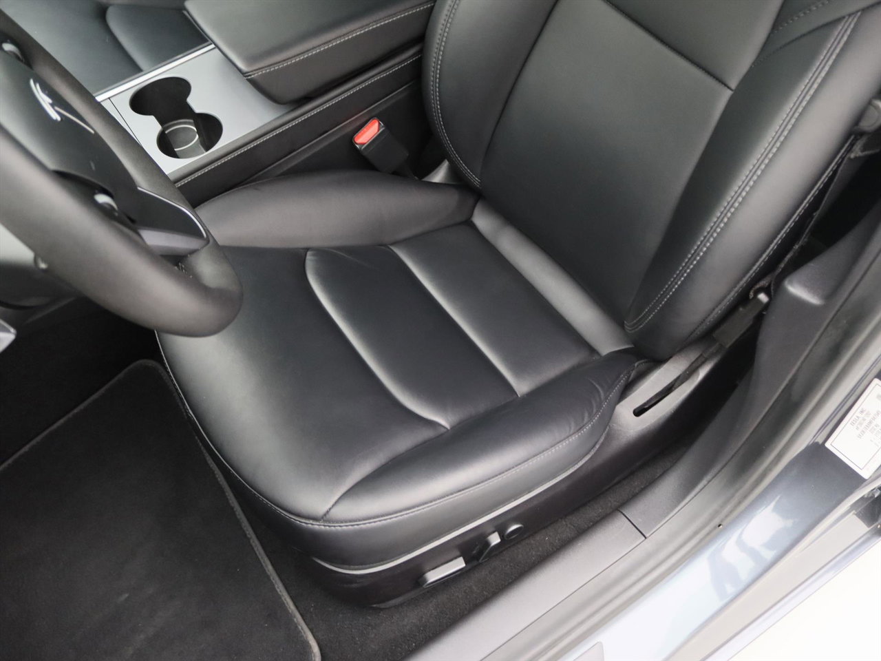 Tesla Model 3 Long-Range AWD 351pk 75 kWh FACELIFT [ WARMTEPOMP+AUTOPILOT+620KM WLTP+ ] 17
