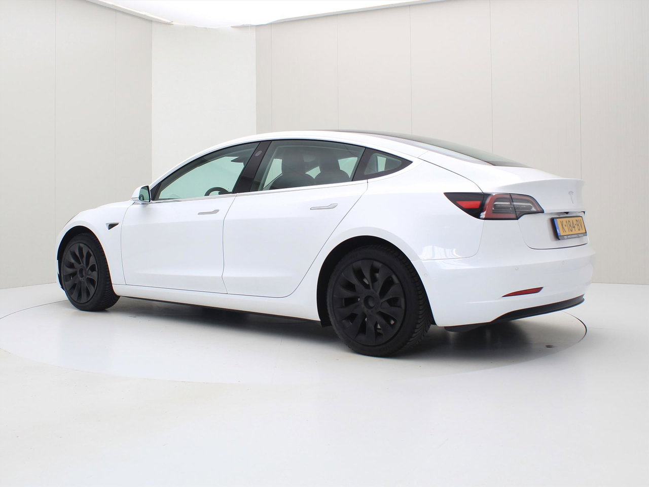 Tesla Model 3 Standard RWD Plus 94% SoH [ LFP-ACCU+AUTOPILOT+60 kWh+PREMIUM AUDIO ] 3