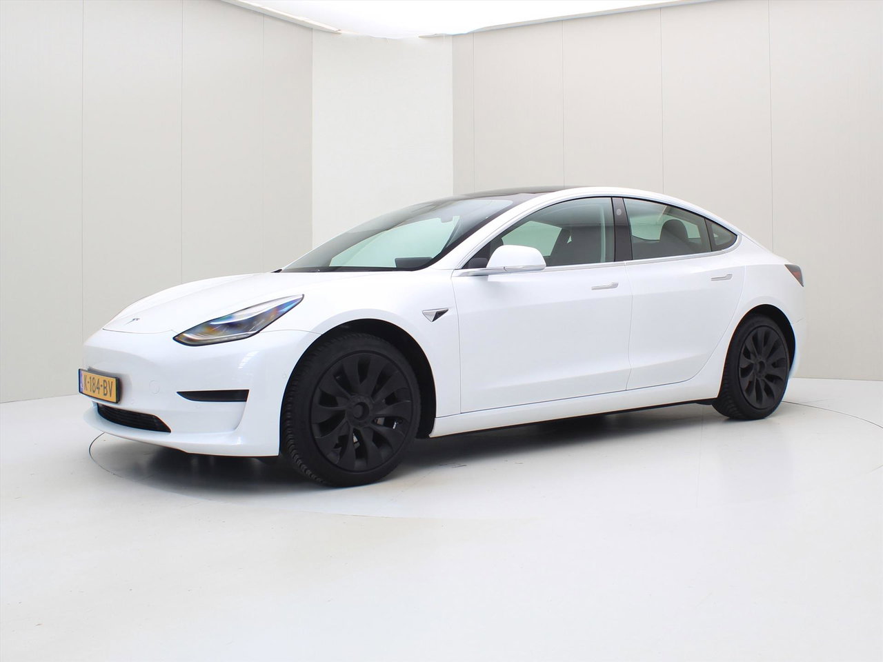 Tesla Model 3 Standard RWD Plus 94% SoH [ LFP-ACCU+AUTOPILOT+60 kWh+PREMIUM AUDIO ] 7