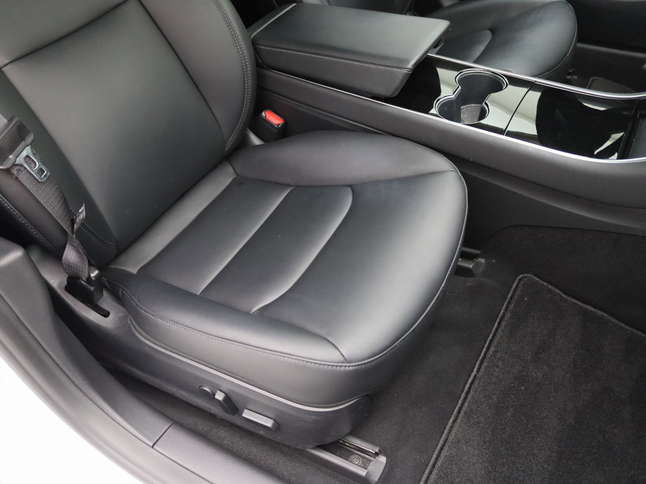 Tesla Model 3 Standard RWD Plus 89% SoH [ LFP-ACCU+AUTOPILOT+60 kWh+PREMIUM AUDIO ] 16