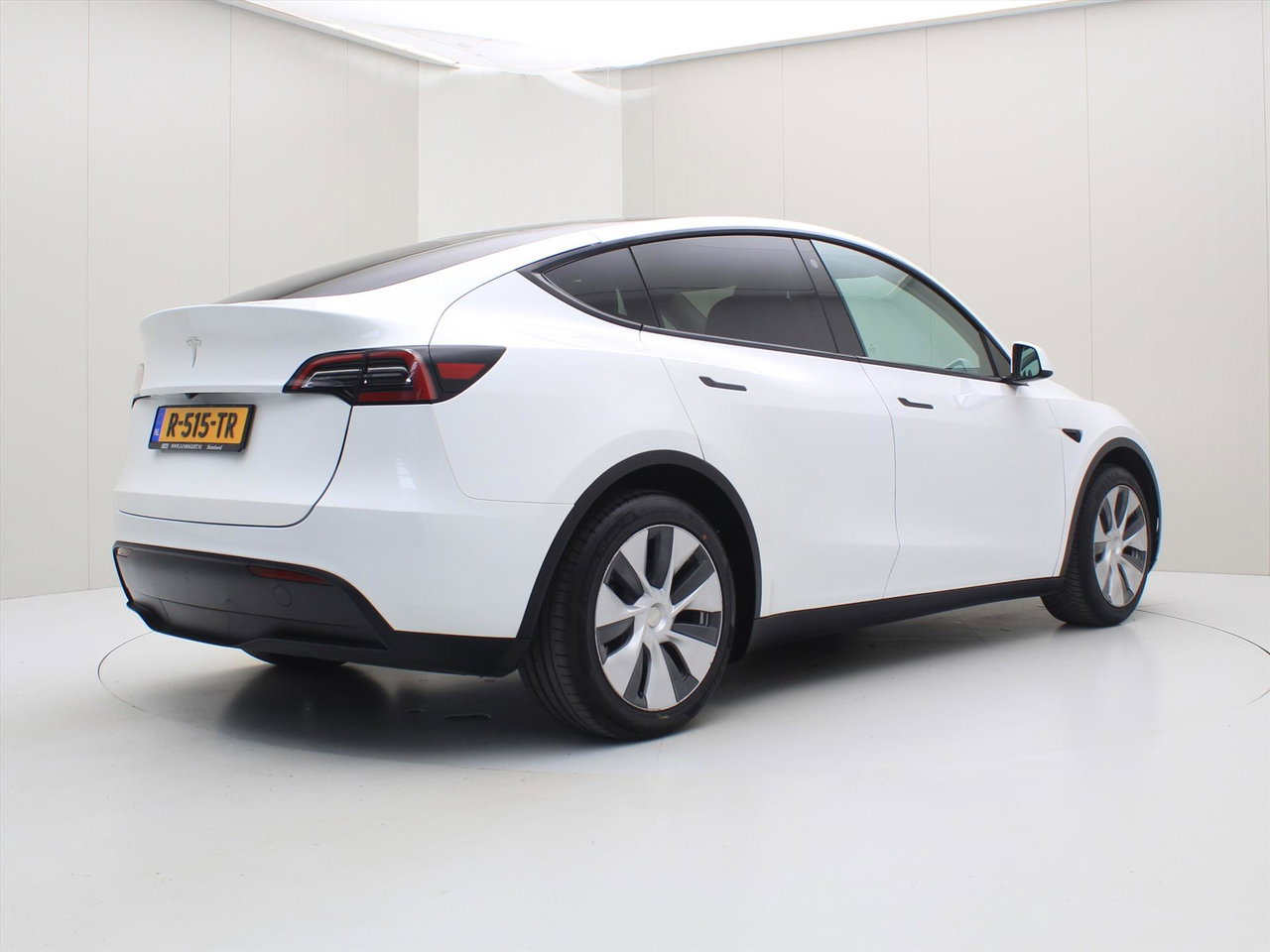 Tesla Model Y Standard RWD Plus 351pk 93% SoH [ LFP ACCU+AUTOPILOT+19 INCH+PREMIUM AUDIO ] 2