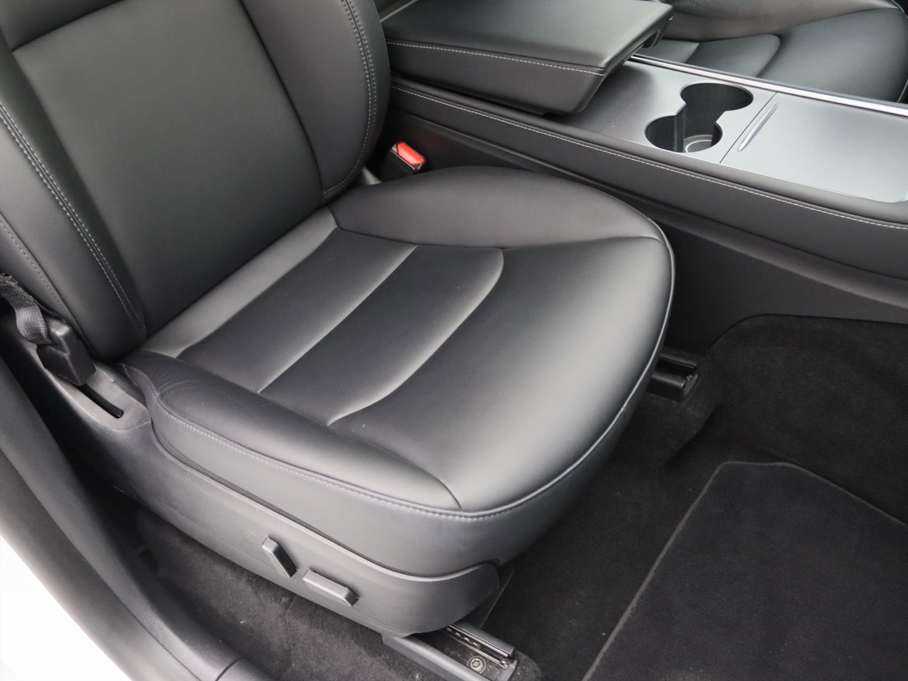 Tesla Model Y Standard RWD Plus 351pk 93% SoH [ LFP ACCU+AUTOPILOT+19 INCH+PREMIUM AUDIO ] 11