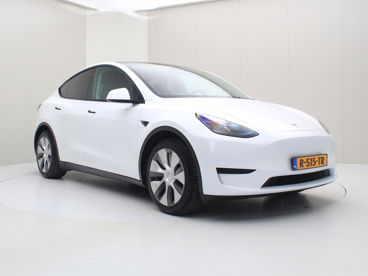 Tesla Model Y Standard RWD Plus 351pk 93% SoH [ LFP ACCU+AUTOPILOT+19 INCH+PREMIUM AUDIO ] 4