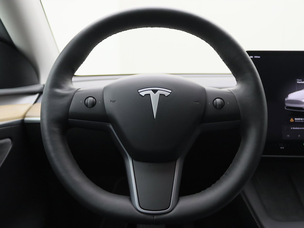 Tesla Model Y Standard RWD Plus 351pk 93% SoH [ LFP ACCU+AUTOPILOT+19 INCH+PREMIUM AUDIO ] 19