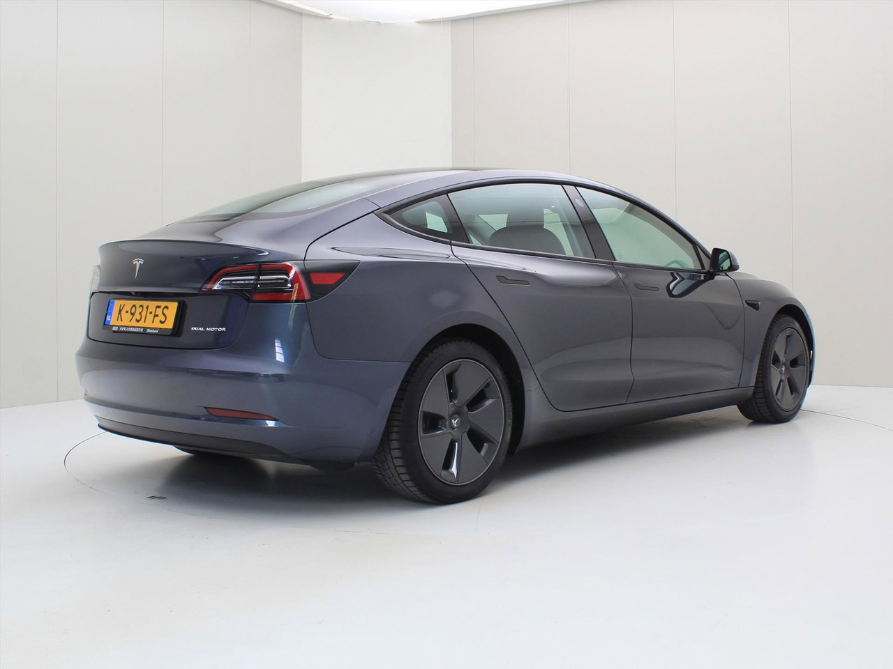 Tesla Model 3 Long-Range AWD 351pk 75 kWh FACELIFT 86% SoH [ WARMTEPOMP+AUTOPILOT+620KM WLTP+PREMIUM AUDIO ] 2