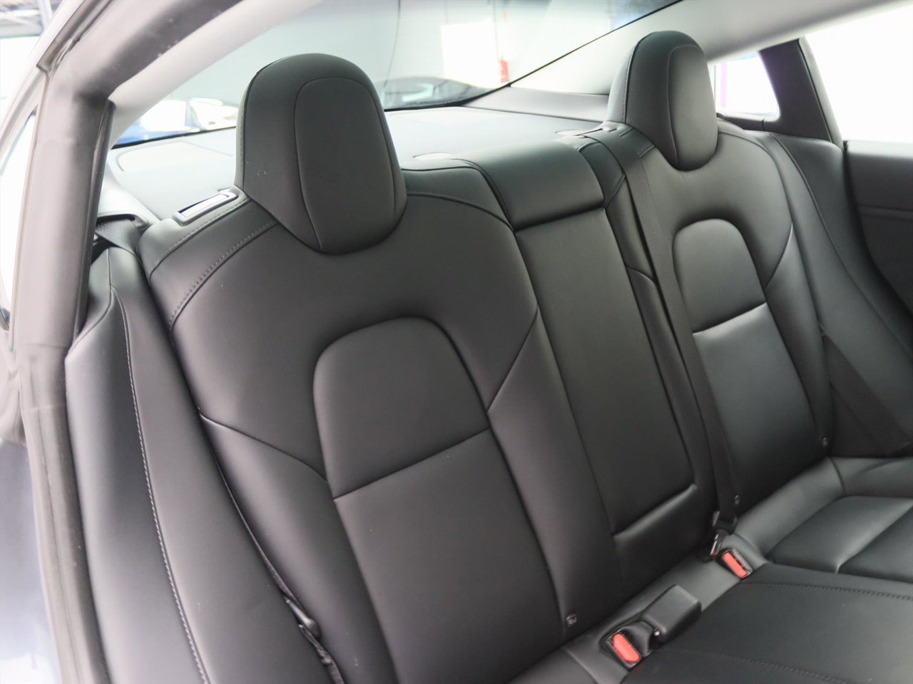Tesla Model 3 Long-Range AWD 351pk 75 kWh FACELIFT 86% SoH [ WARMTEPOMP+AUTOPILOT+620KM WLTP+PREMIUM AUDIO ] 17
