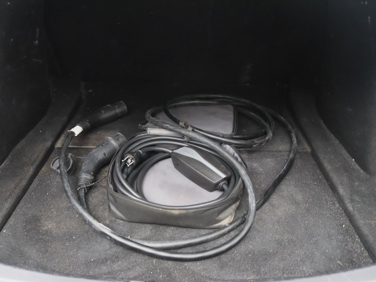Tesla Model 3 Long-Range AWD 351pk 75 kWh FACELIFT [ WARMTEPOMP+AUTOPILOT+620KM WLTP+PREMIUM AUDIO ] 9