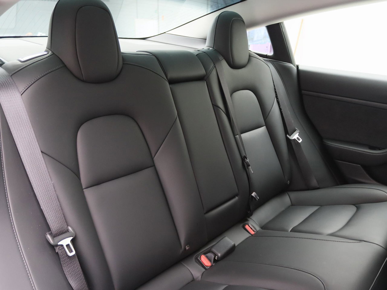 Tesla Model 3 Standard RWD Plus [ LFP ACCU+AUTOPILOT+19 INCH+PREMIUM AUDIO ] 14