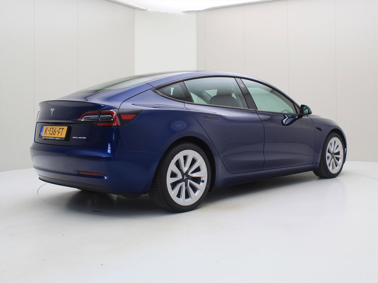 Tesla Model 3 Long-Range AWD 351pk 75 kWh 91.5% SoH FACELIFT [ WARMTEPOMP+AUTOPILOT+620KM WLTP+PREMIUM AUDIO ] 3