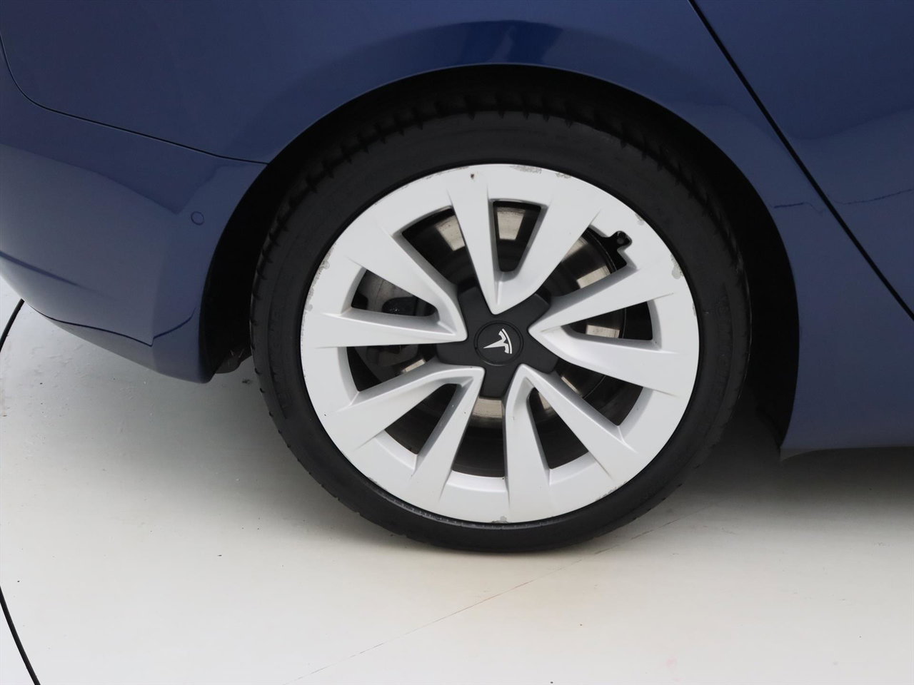 Tesla Model 3 Long-Range AWD 351pk 75 kWh 90.9% SoH FACELIFT [ FSD+19 INCH+WARMTEPOMP+PREMIUM AUDIO ] 12