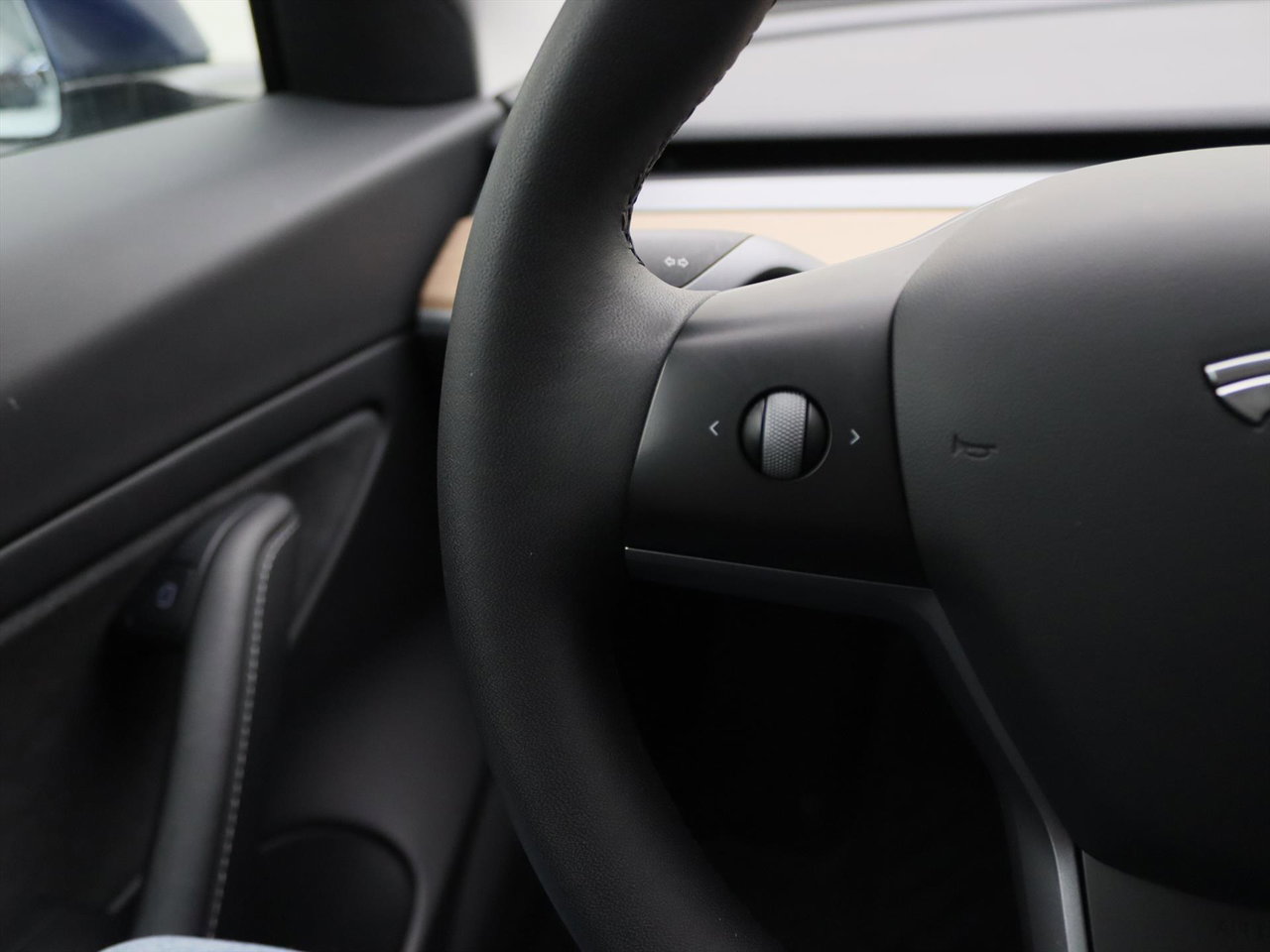 Tesla Model 3 Long-Range AWD 351pk 75 kWh 90.9% SoH FACELIFT [ FSD+19 INCH+WARMTEPOMP+PREMIUM AUDIO ] 28