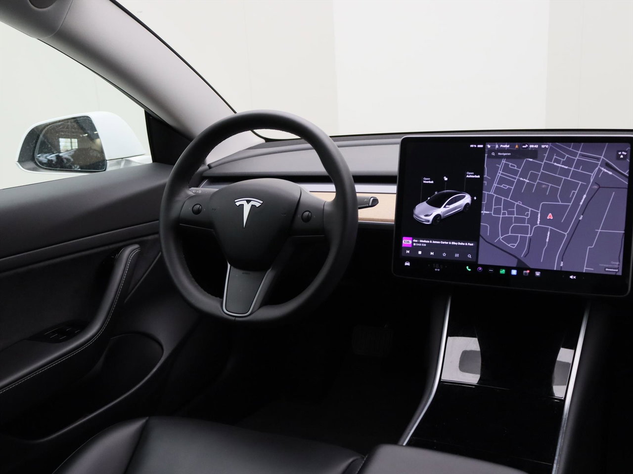 Tesla Model 3 Standard RWD Plus 99% SoH [ LFP ACCU+AUTOPILOT+60 kWh+PREMIUM AUDIO ] 17