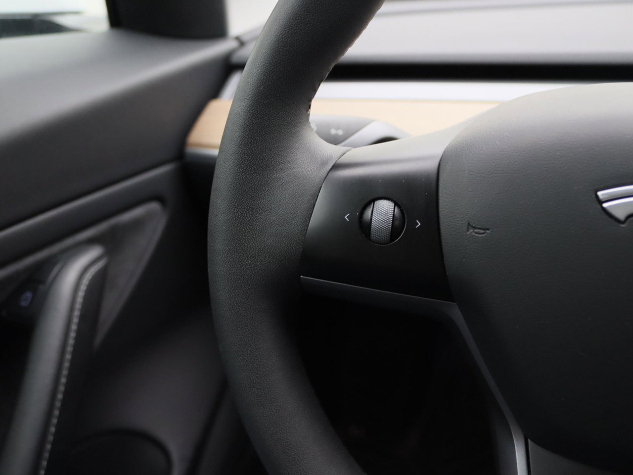 Tesla Model 3 Long-Range AWD 351pk 75 kWh 91.8% SoH FACELIFT [ WARMTEPOMP+ENHANCED AUTOPILOT+620KM WLTP+PREMIUM AUDIO ] 27