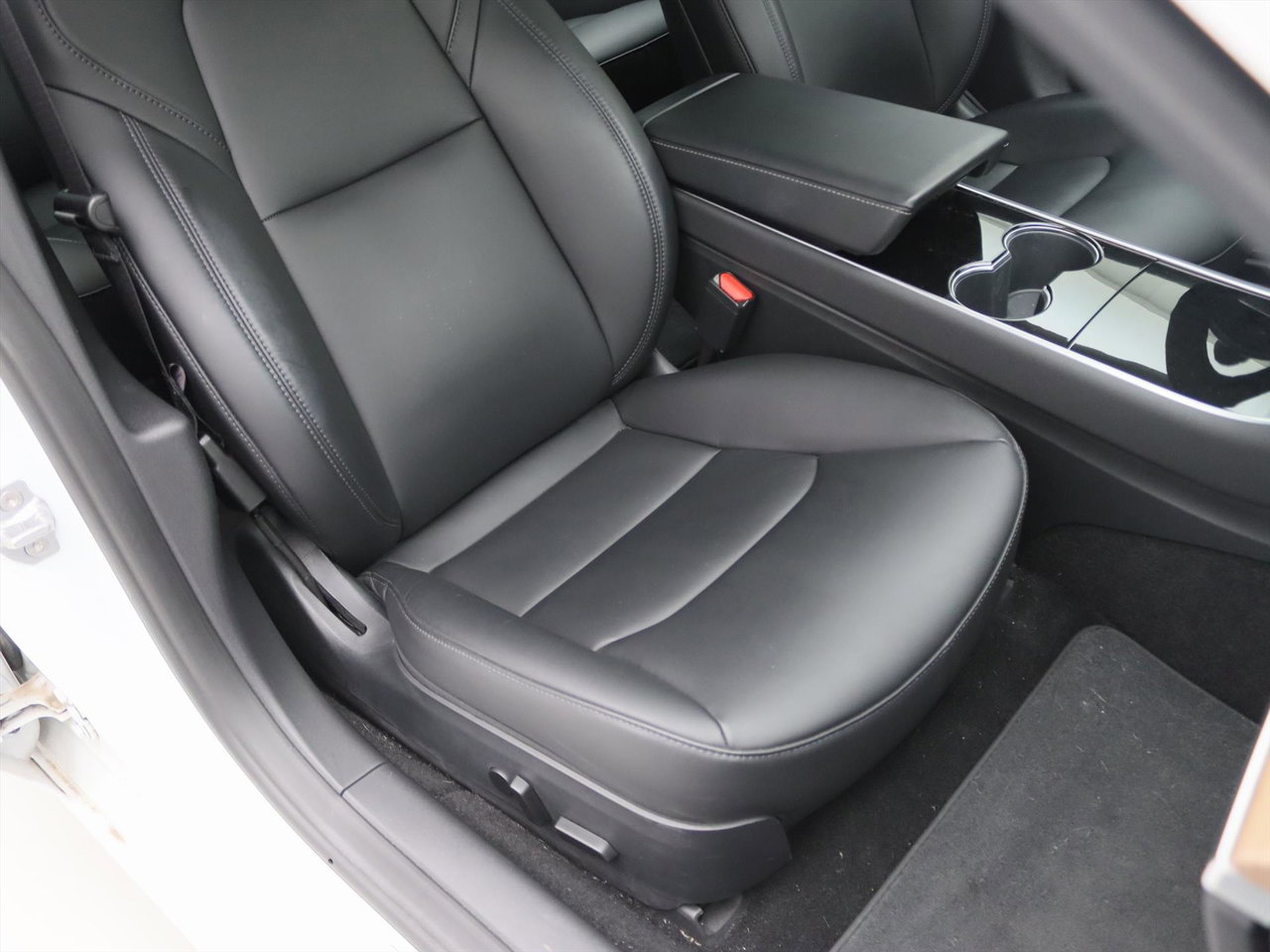 Tesla Model 3 Standard RWD Plus 92% SoH [ LFP ACCU+AUTOPILOT+60 kWh+PREMIUM AUDIO ] 15