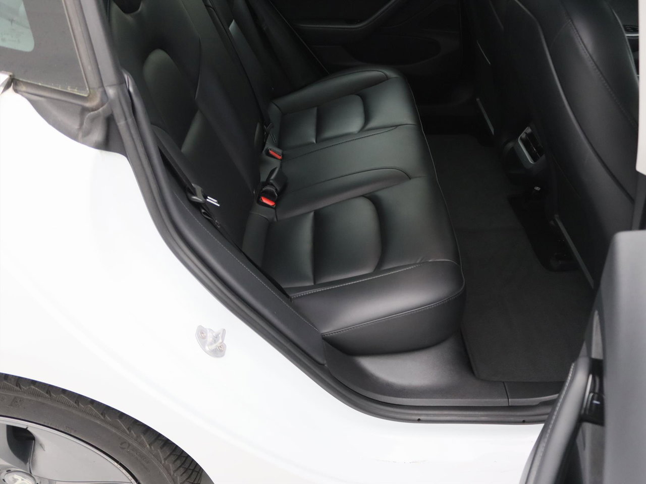 Tesla Model 3 Standard RWD Plus [ TREKHAAK+LFP-ACCU+AUTOPILOT+60 kWh+PREMIUM AUDIO ] 15