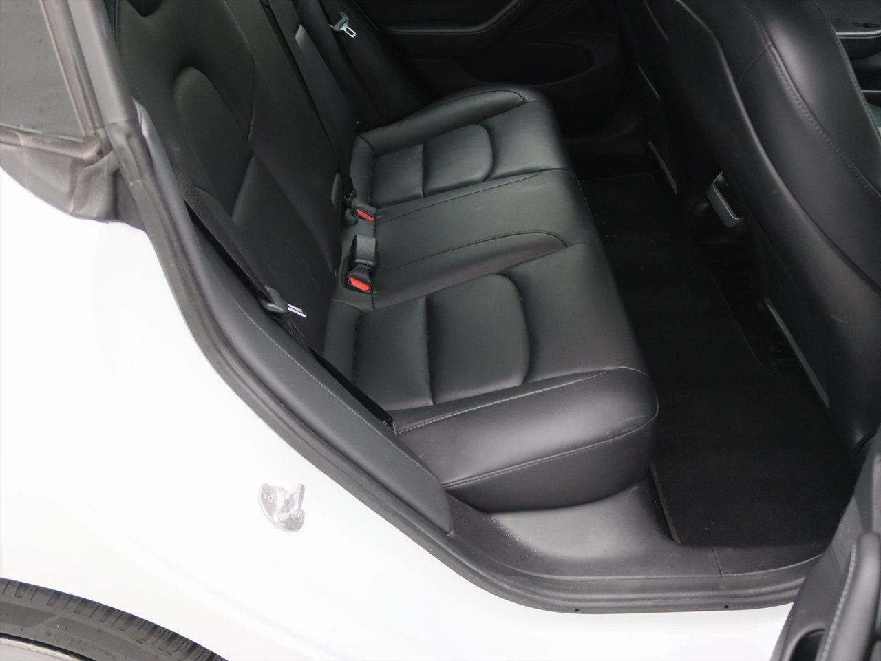 Tesla Model 3 Long-Range AWD 351pk 75 kWh 91.4% SoH FACELIFT [ WARMTEPOMP+AUTOPILOT+620KM WLTP+PREMIUM AUDIO ] 15