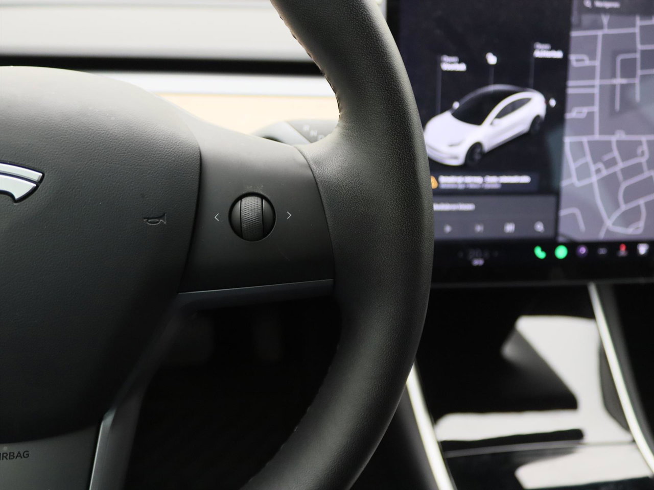 Tesla Model 3 Standard RWD Plus [ LFP-ACCU+AUTOPILOT+60 kWh+PREMIUM AUDIO ] 27