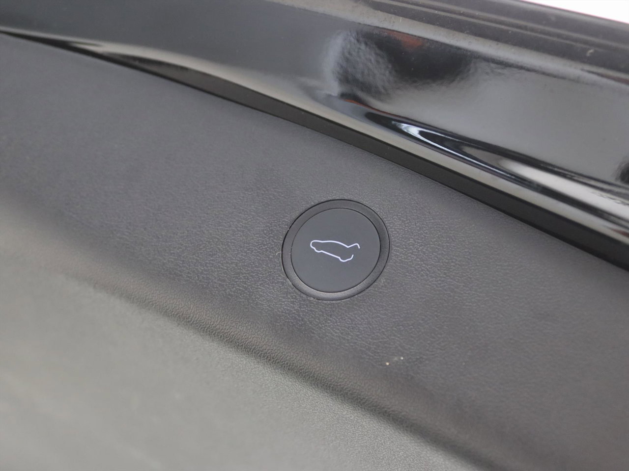 Tesla Model 3 Standard RWD Plus [ FACELIFT+TREKHAAK+AUTOPILOT+60 kWh+PREMIUM AUDIO ] 11